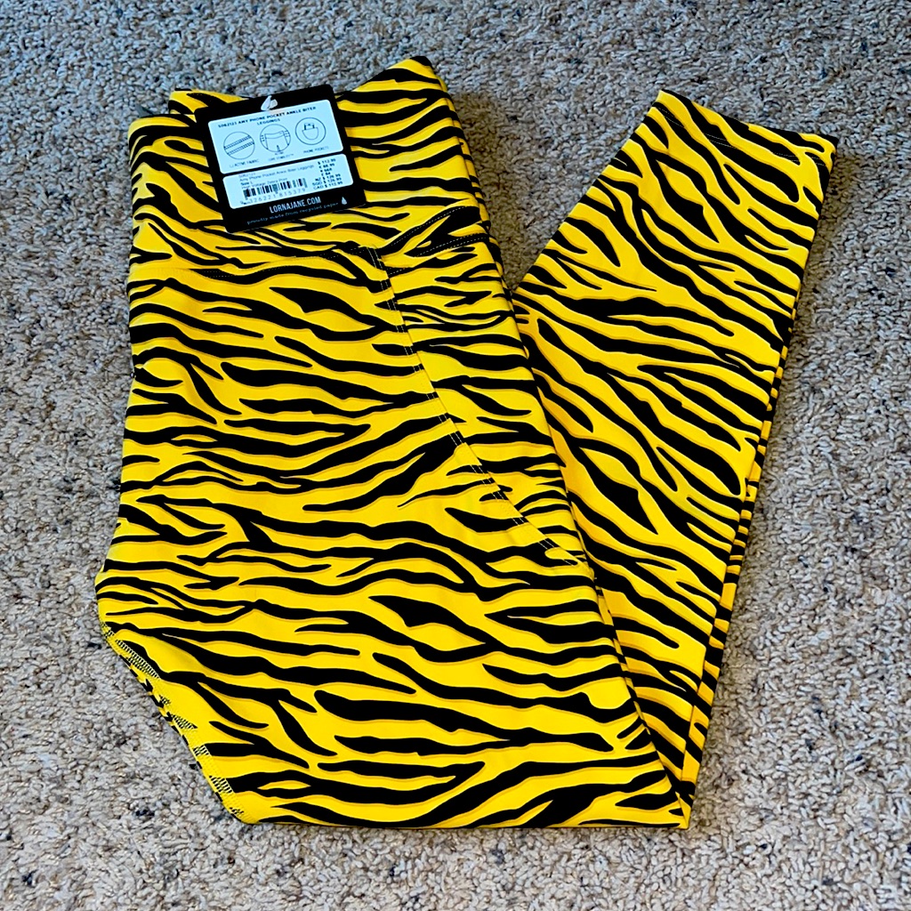 Nwt - Lorna Jane Amy Phone Pocket Ankle Biter Leggings Large
